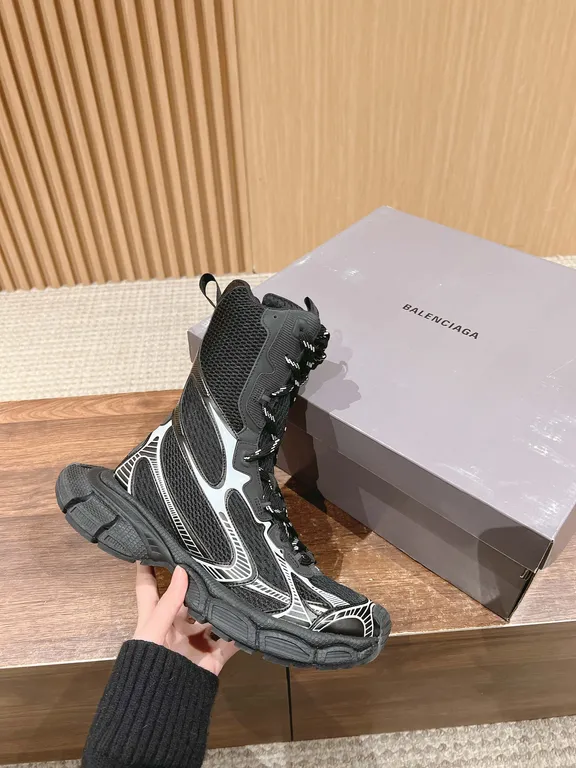 Balenciaga Shoe 